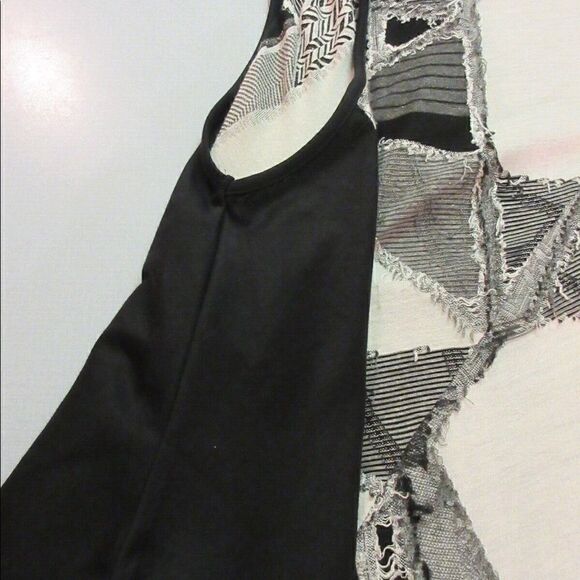 Kaktus sleeveless top cape style size small - Picture 4 of 6